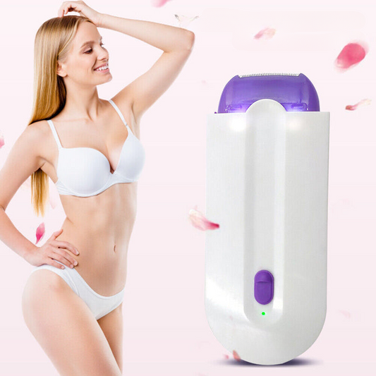 Quickshaver™ - Oplossing voor een vlekkeloze huid (50% KORTING)