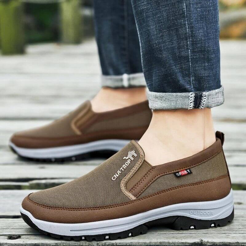 OrthoComfort™ - Ademende, antislip orthopedische schoenen (50% KORTING)