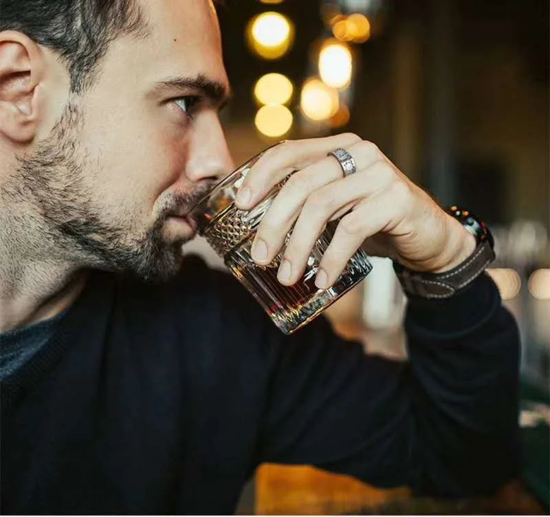 DiamondCraft™ - Geometrische 3D Kubieke Zirconia ring (50% KORTING)