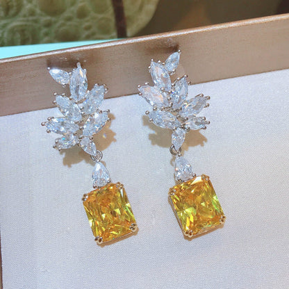 Carline™ Luxury en elegante brilliant geslepen oorhangers