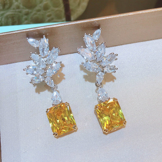 Carline™ Luxury en elegante brilliant geslepen oorhangers